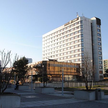 Hotel Labe Pardubice Eksteriør billede